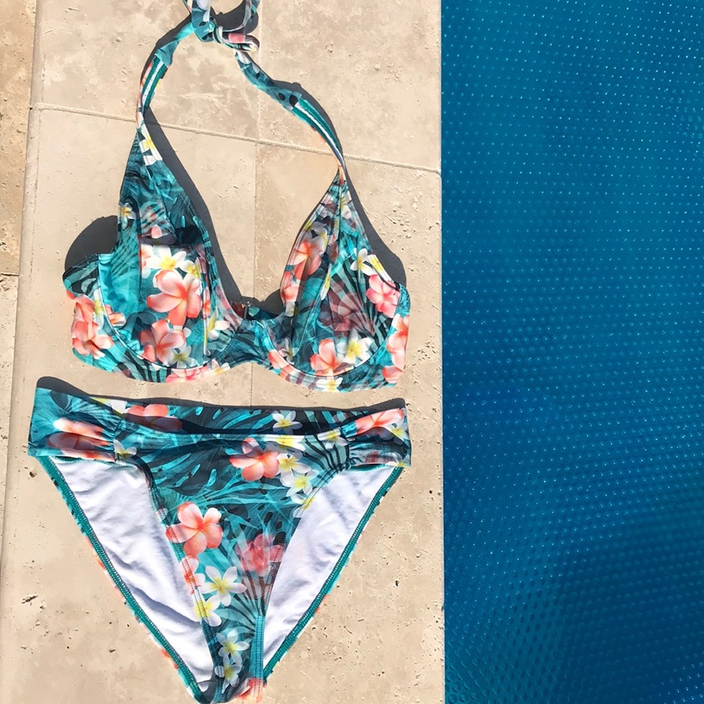 Sunsets bikini